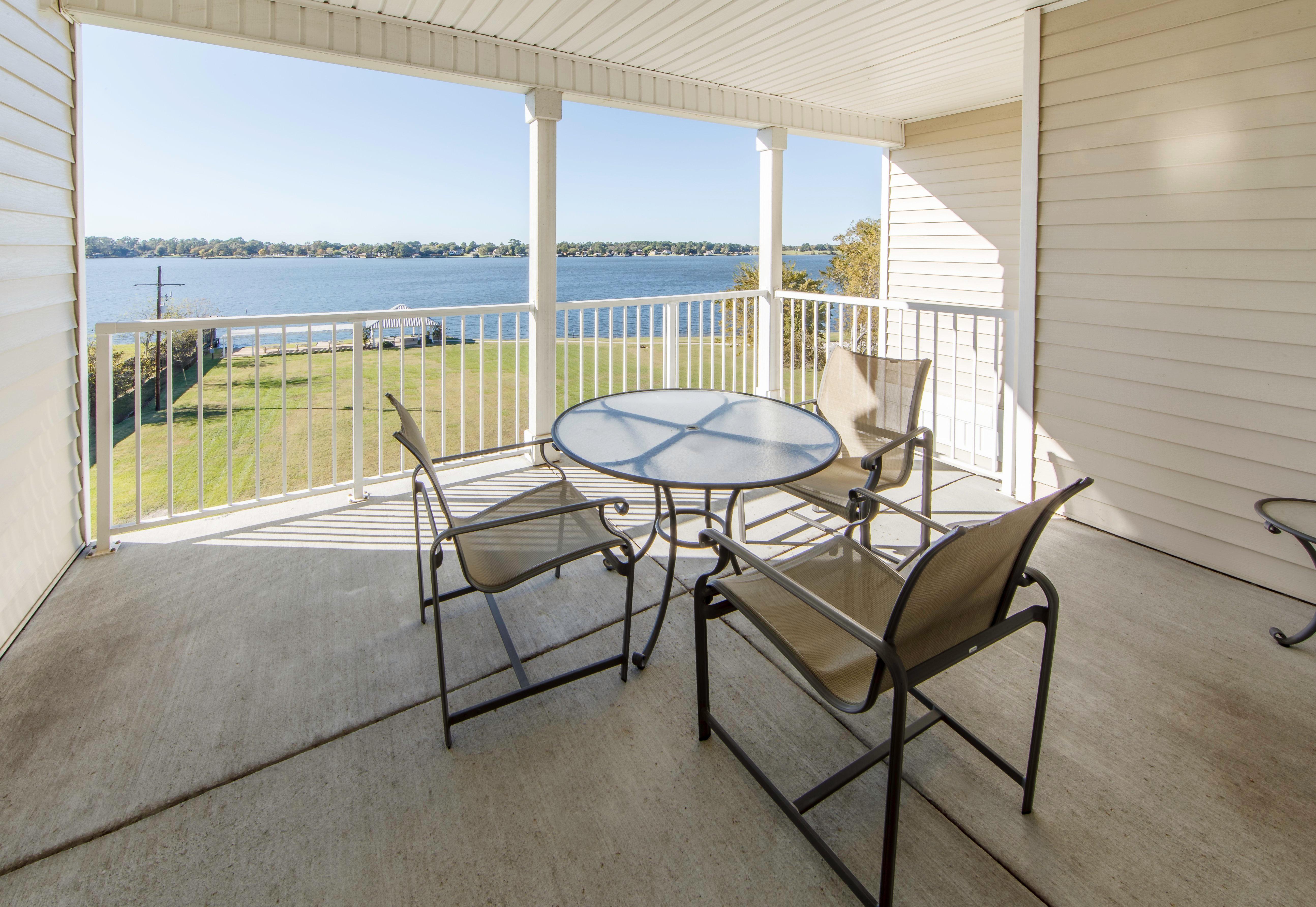 Holiday Inn Club Vacations Piney Shores Resort At Lake Conroe Exterior photo